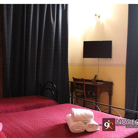 Hotel Ristorante Novecento Caserta Zewnętrze zdjęcie