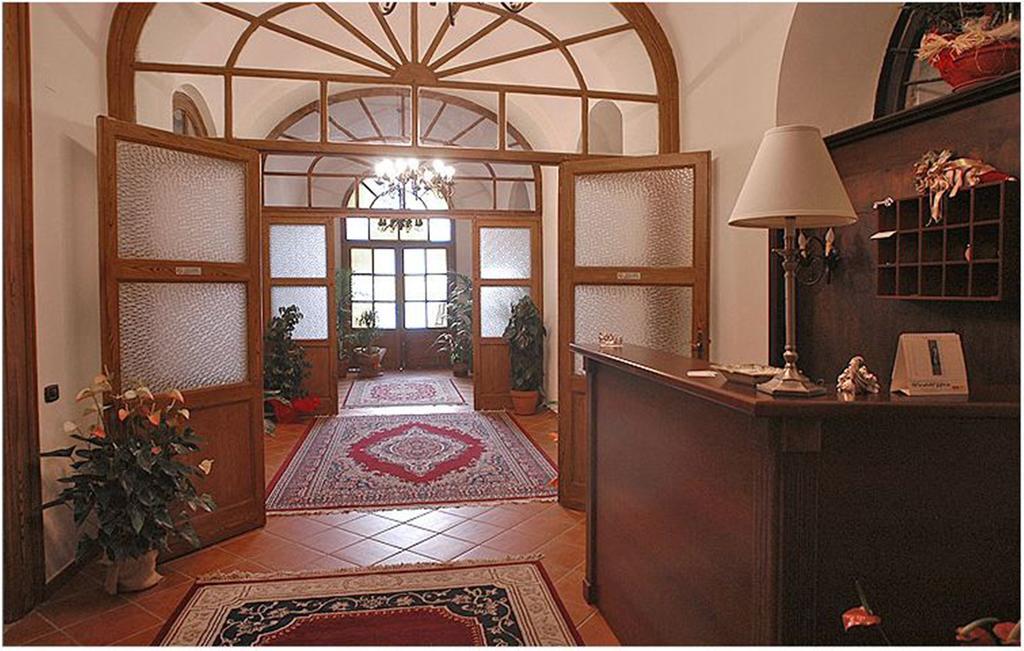 Hotel Ristorante Novecento Caserta Zewnętrze zdjęcie