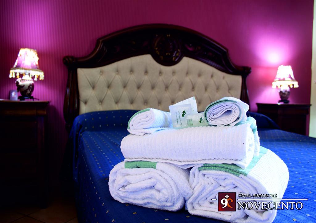 Hotel Ristorante Novecento Caserta Zewnętrze zdjęcie