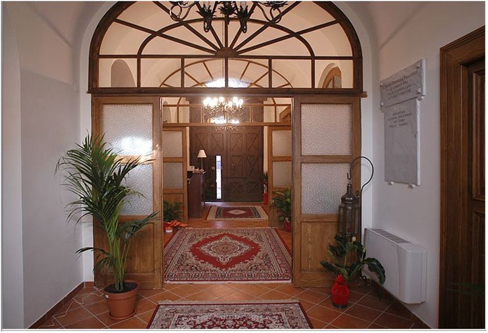 Hotel Ristorante Novecento Caserta Zewnętrze zdjęcie