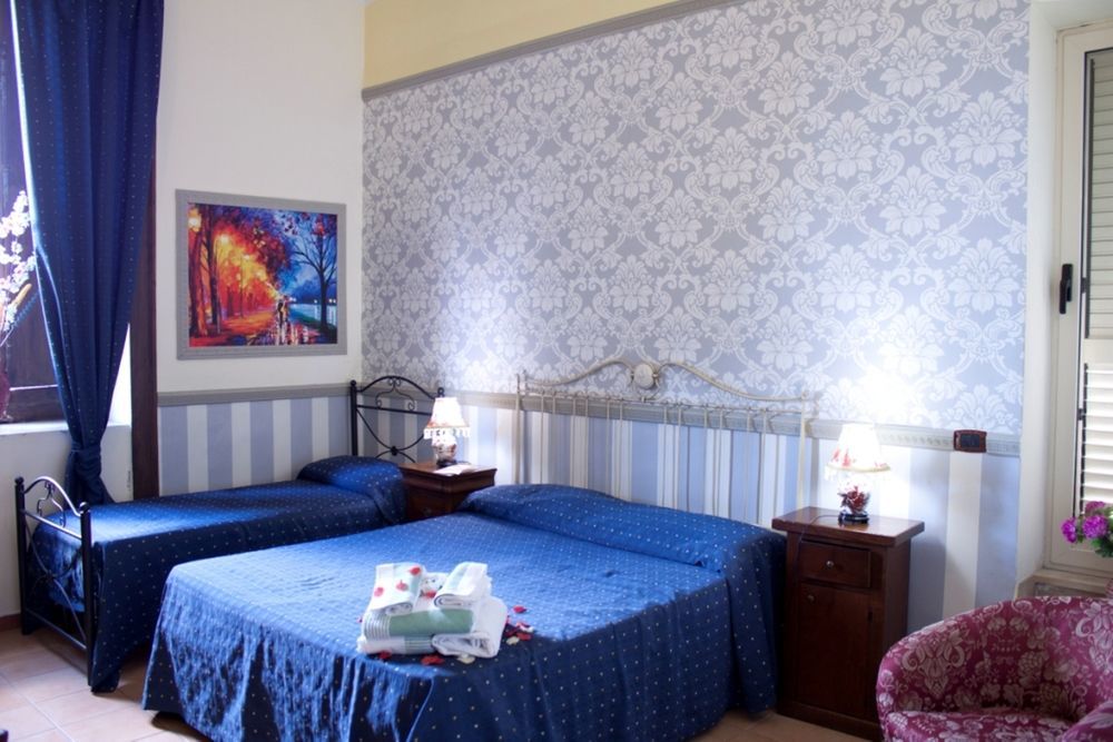 Hotel Ristorante Novecento Caserta Zewnętrze zdjęcie