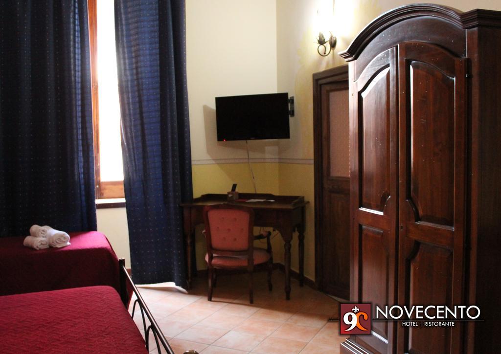 Hotel Ristorante Novecento Caserta Zewnętrze zdjęcie